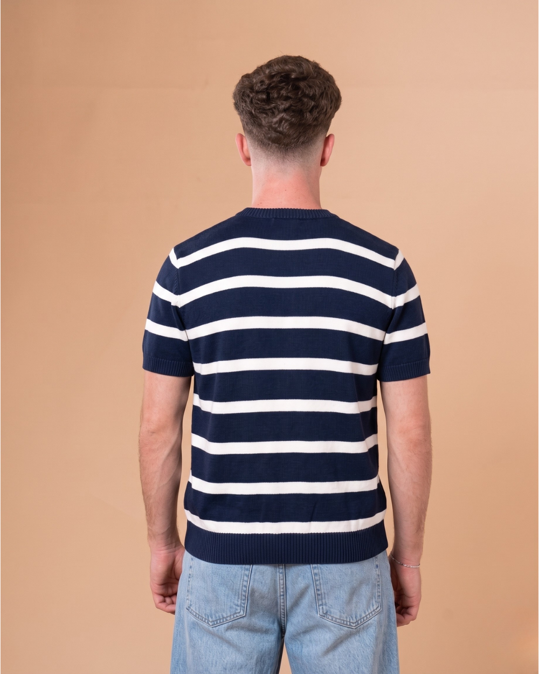 NAVY WHITE-STRIPED KNITTED T-SHIRT