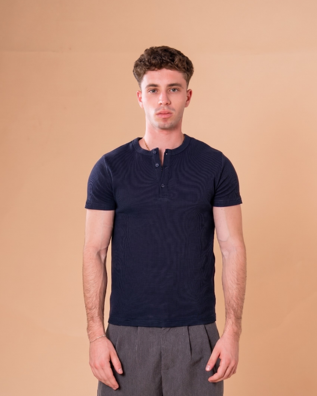 NAVY HENLEY T-SHIRT