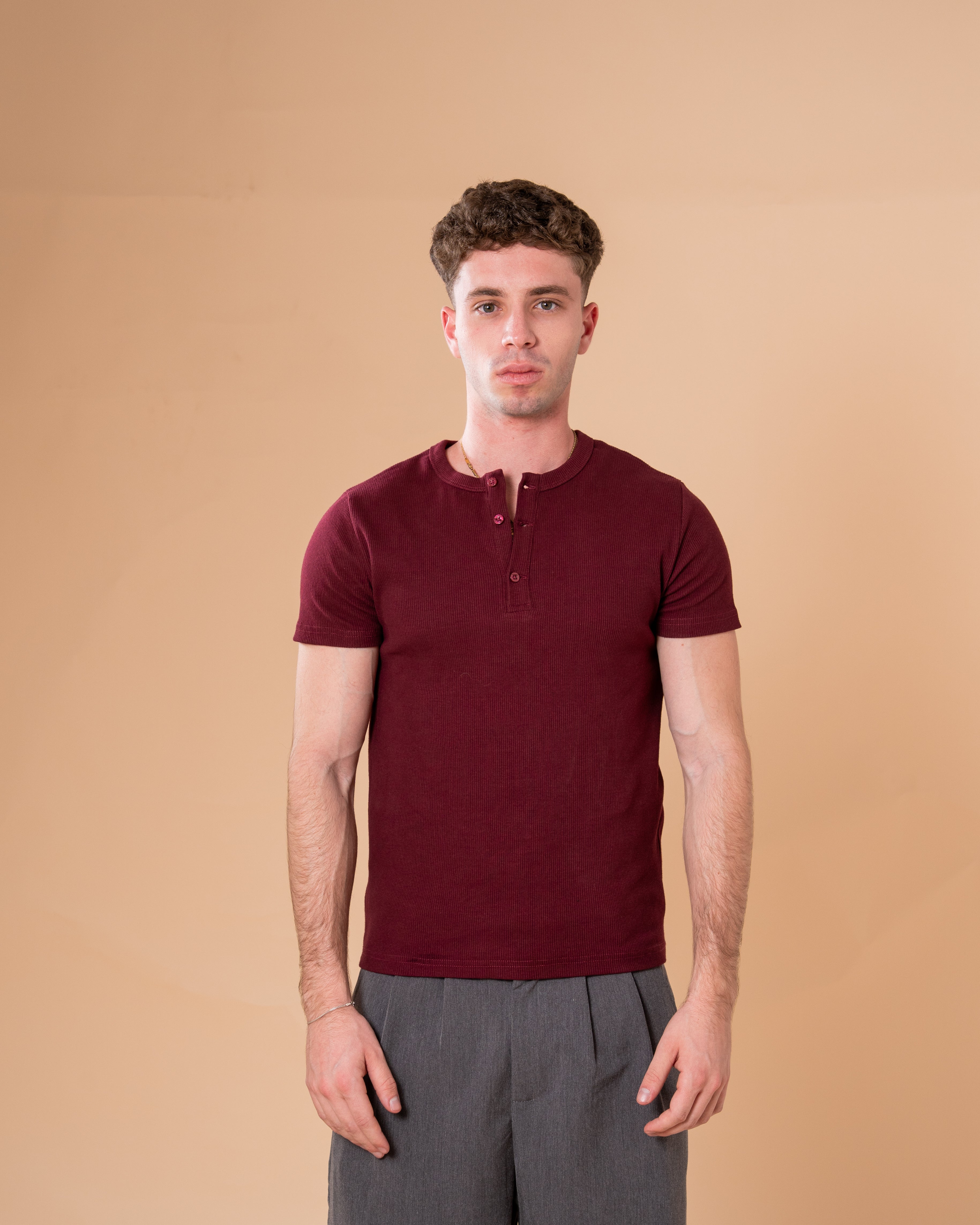 BURGUNDY HENLEY T-SHIRT