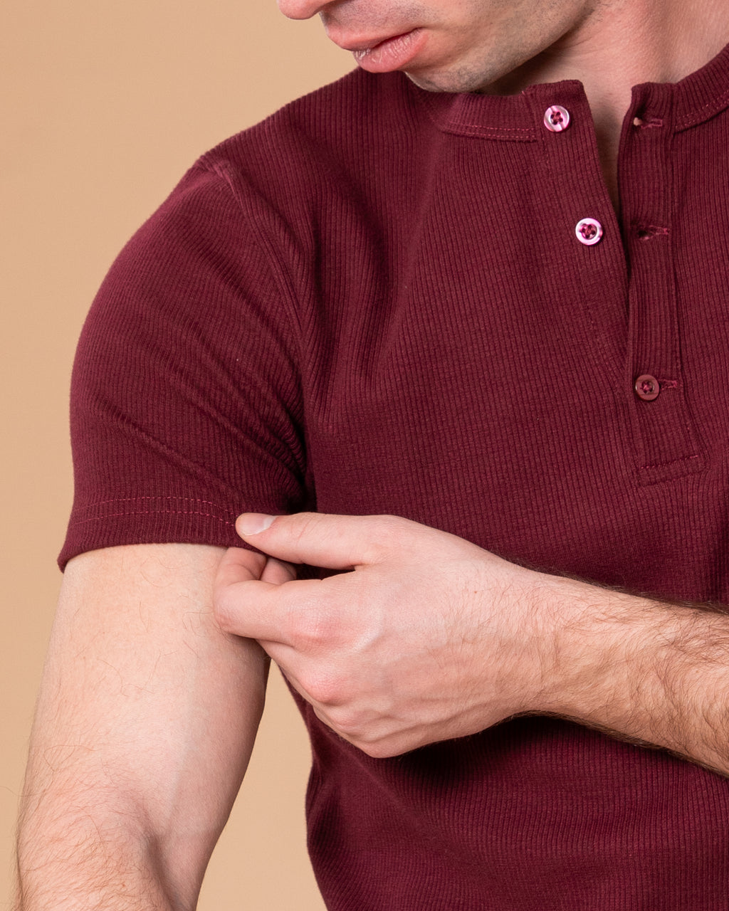 BURGUNDY HENLEY T-SHIRT