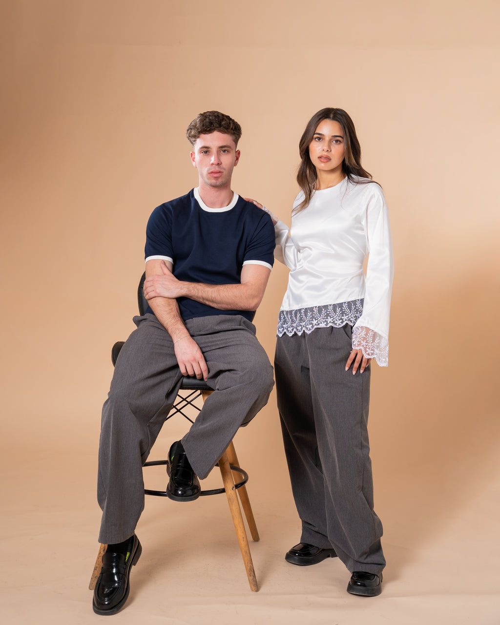GREY TAILORED PANTS