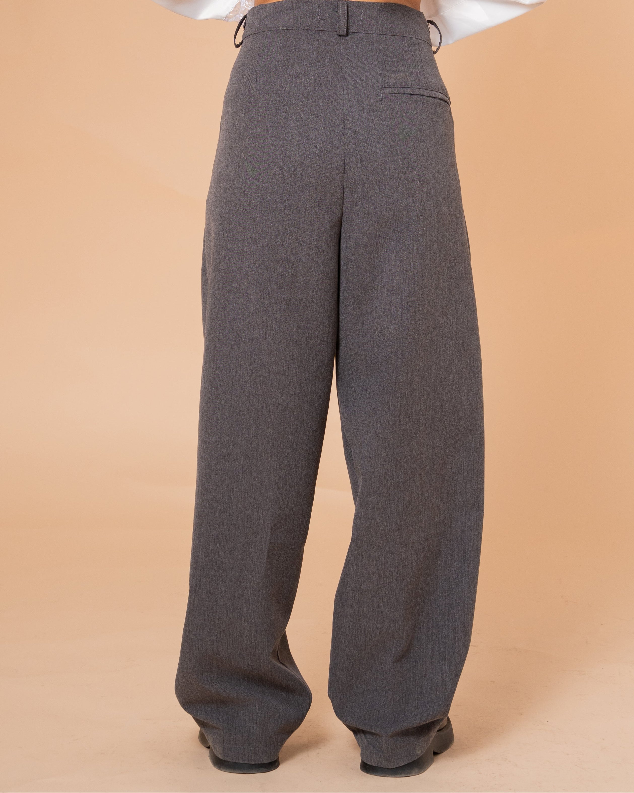 GREY TAILORED PANTS