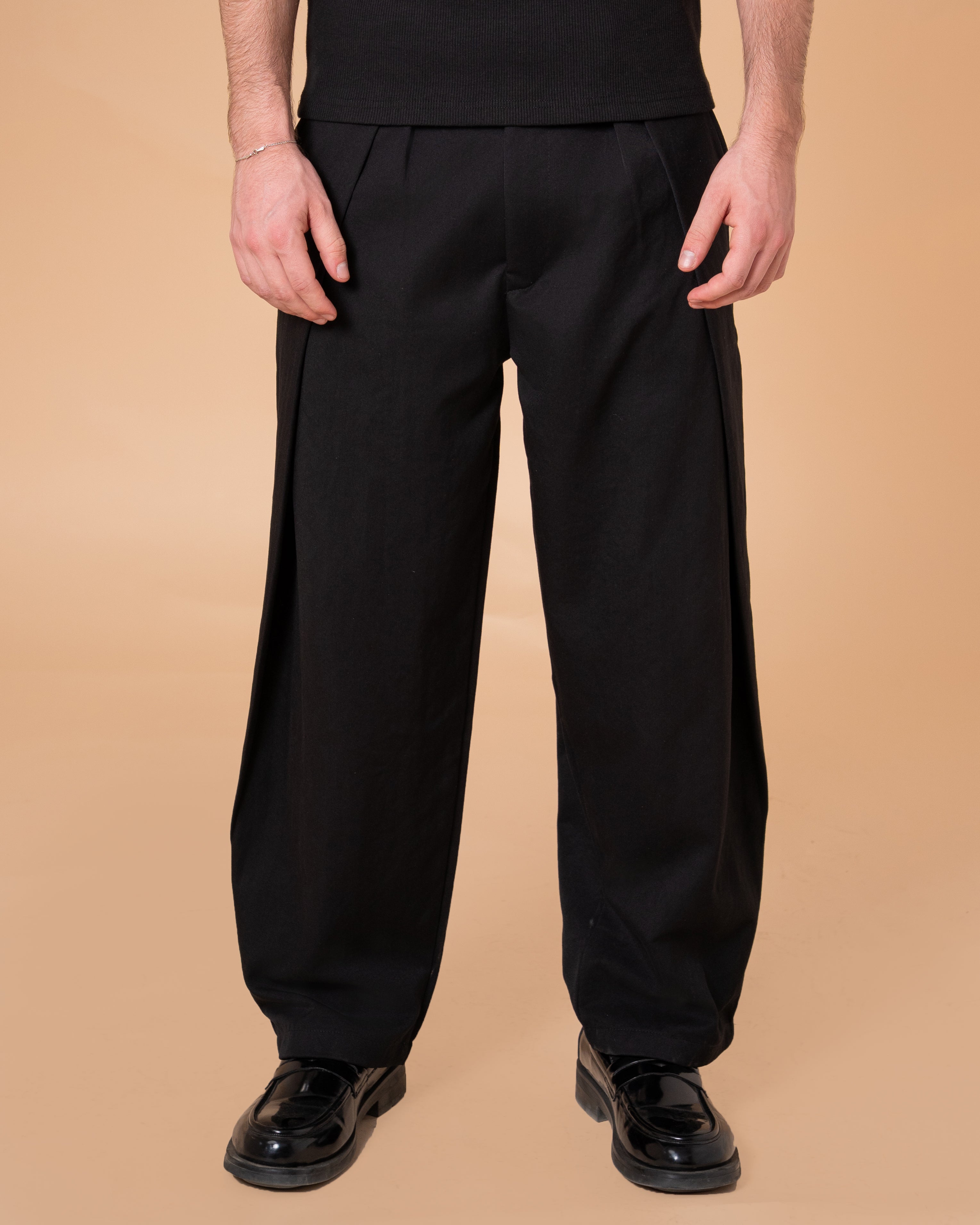 BLACK WRAPPED PANTS