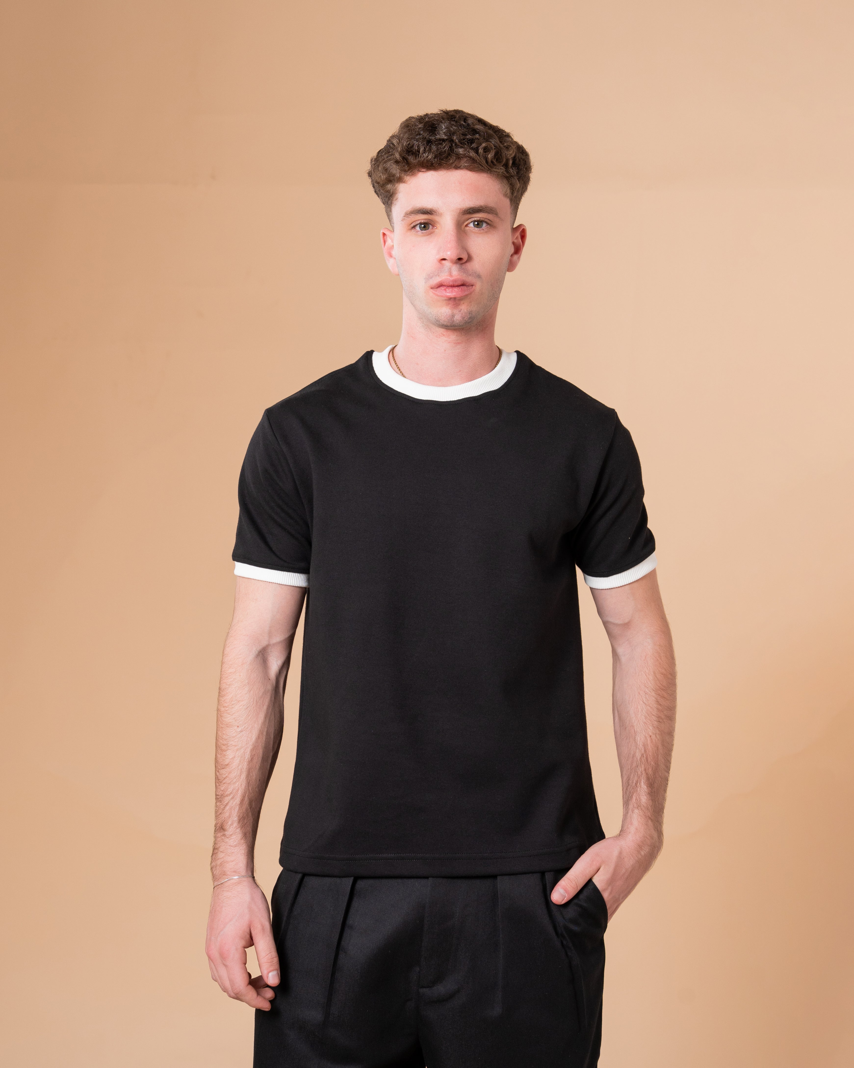BLACK RINGER T-SHIRT