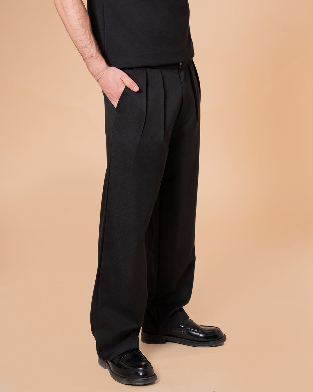 BLACK TAILORED PANTS