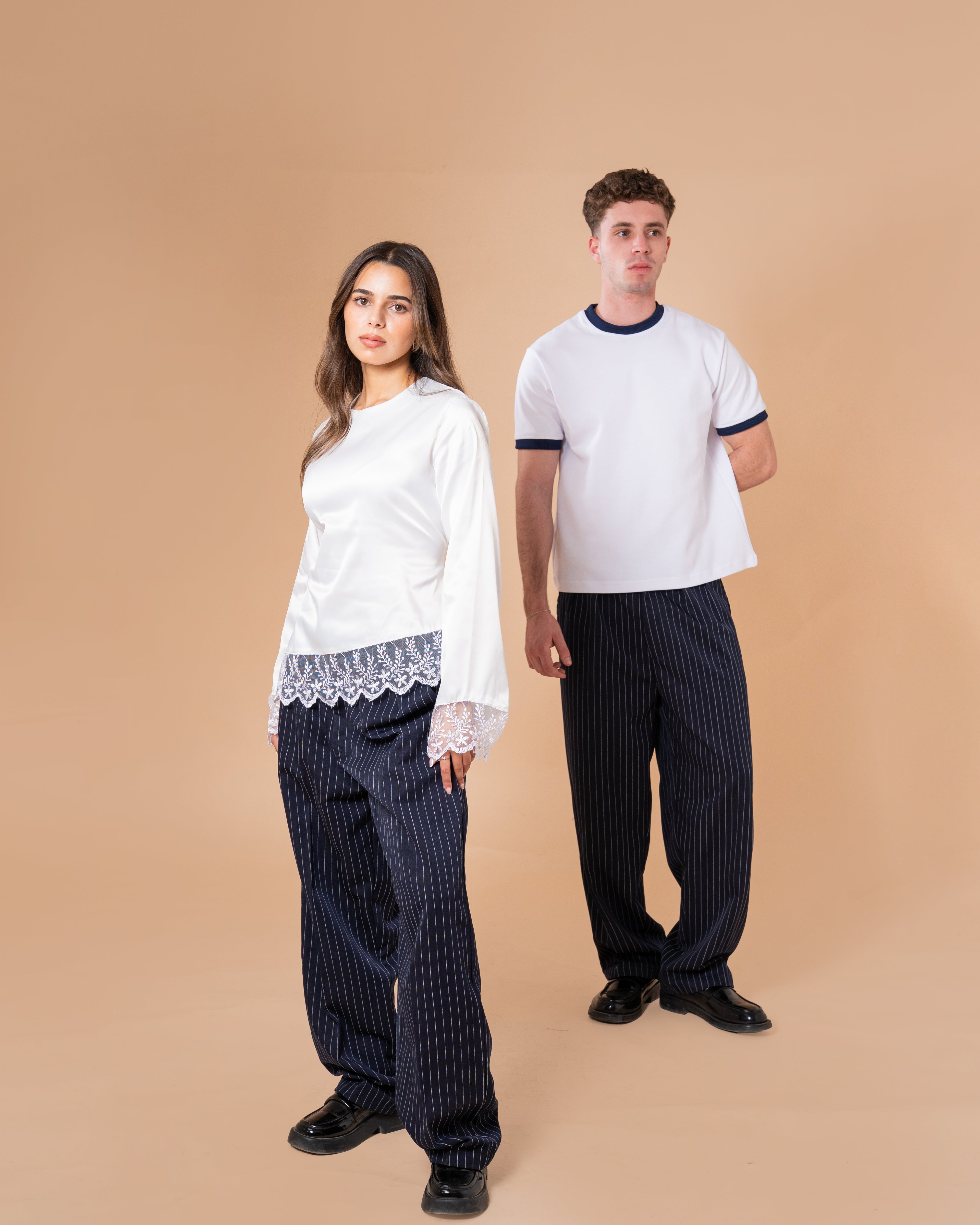 NAVY STRIPPED PANTS