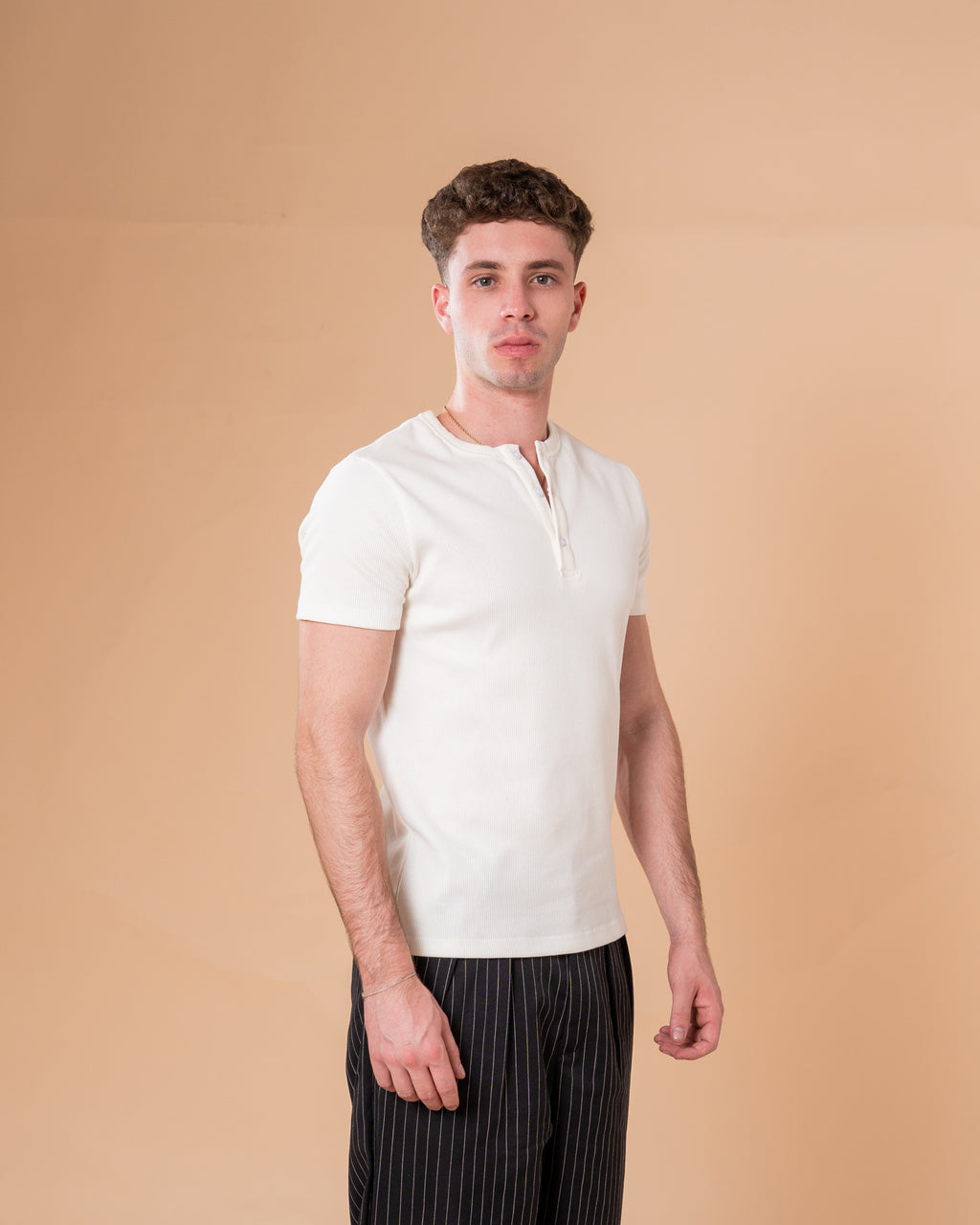 WHITE HENLEY T-SHIRT