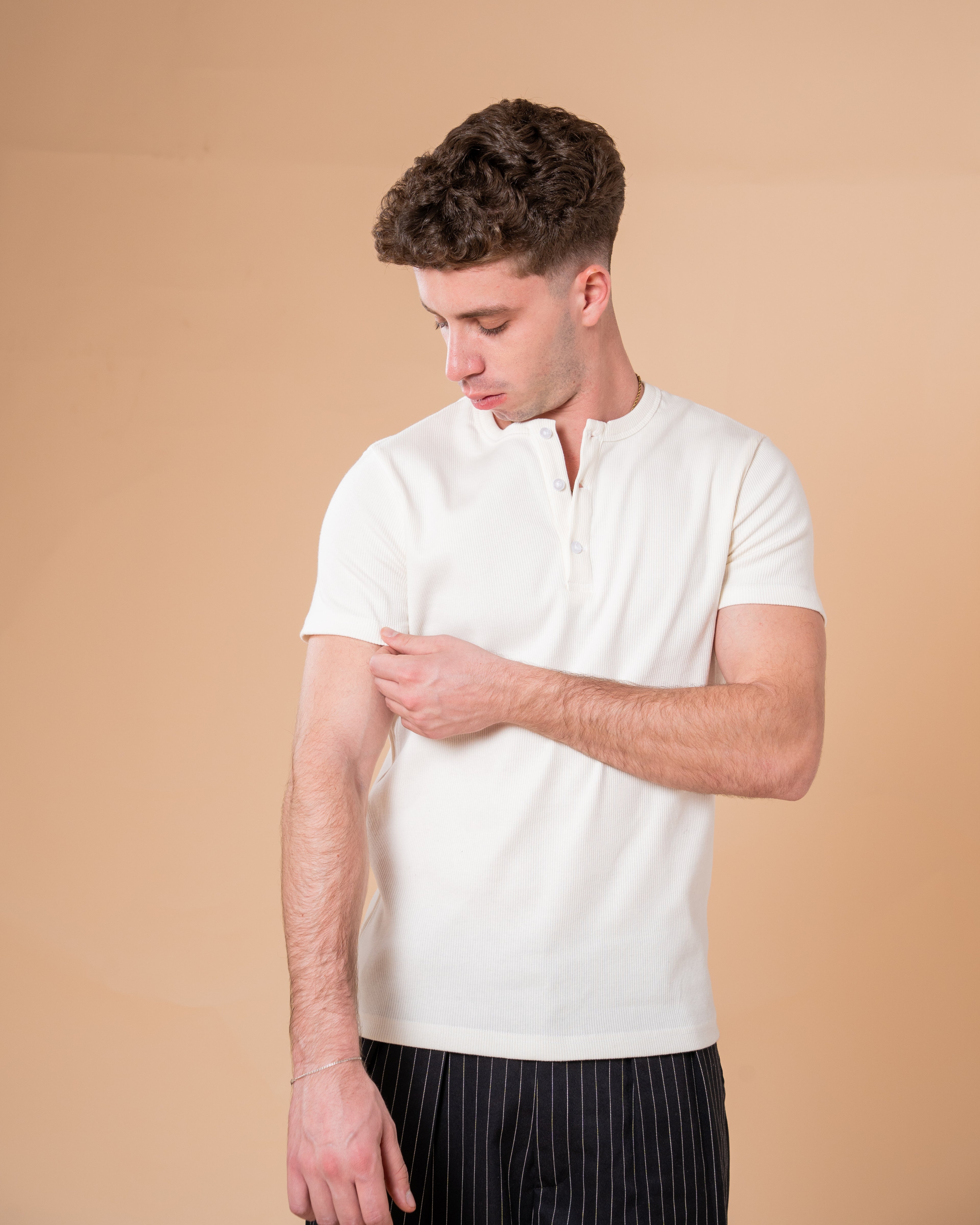 WHITE HENLEY T-SHIRT