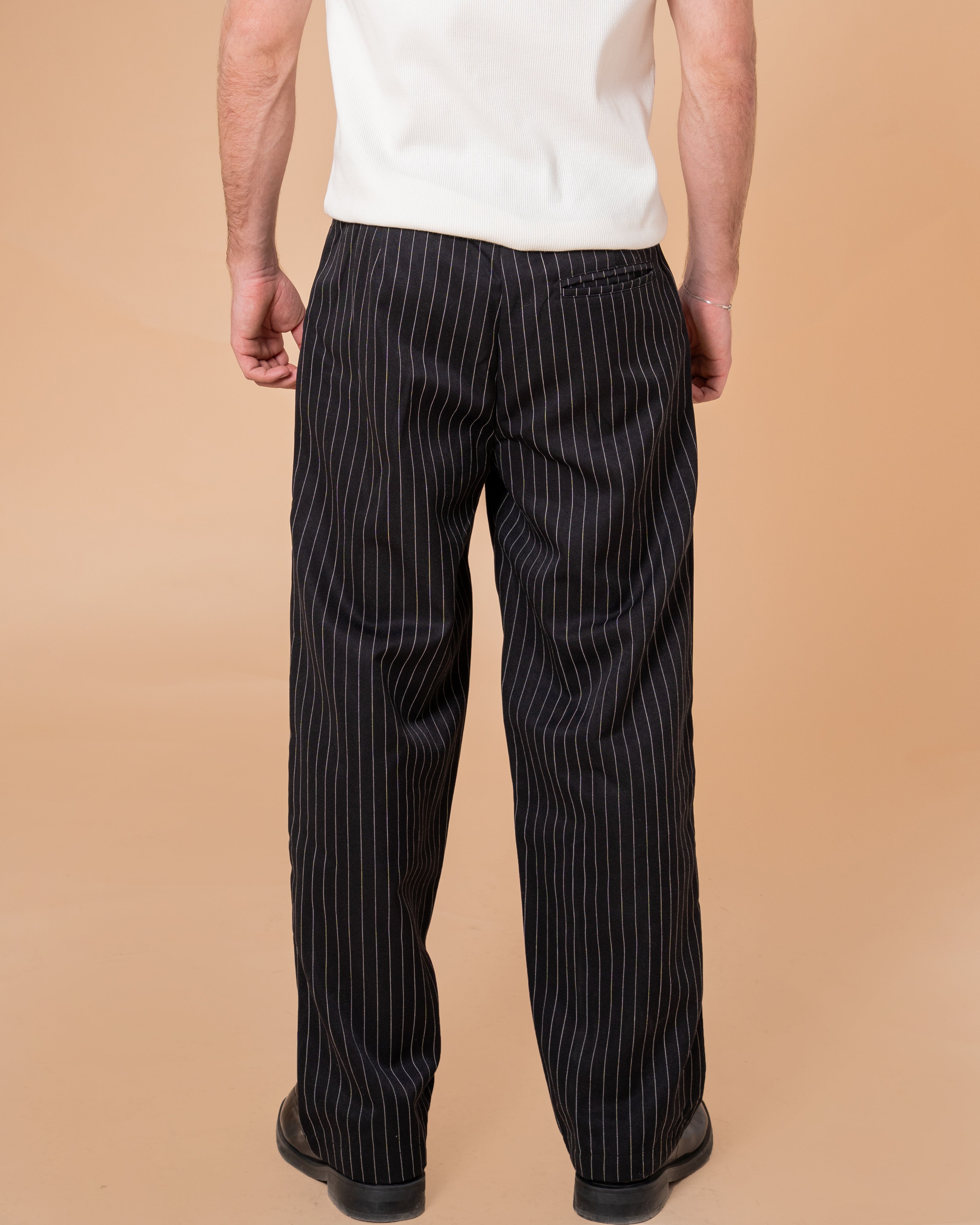 BLACK STRIPPED PANTS